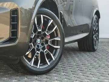 BMW X5 xDrive30d M-SportPRO PANO ACC H&K K-Sitz Lüft