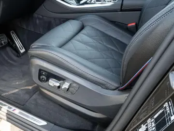 BMW X5 xDrive30d M-SportPRO PANO ACC H&K K-Sitz Lüft