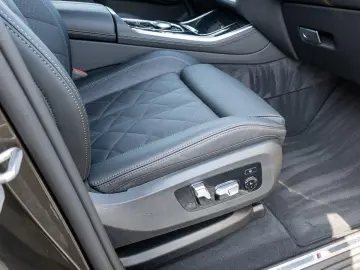BMW X5 xDrive30d M-SportPRO PANO ACC H&K K-Sitz Lüft
