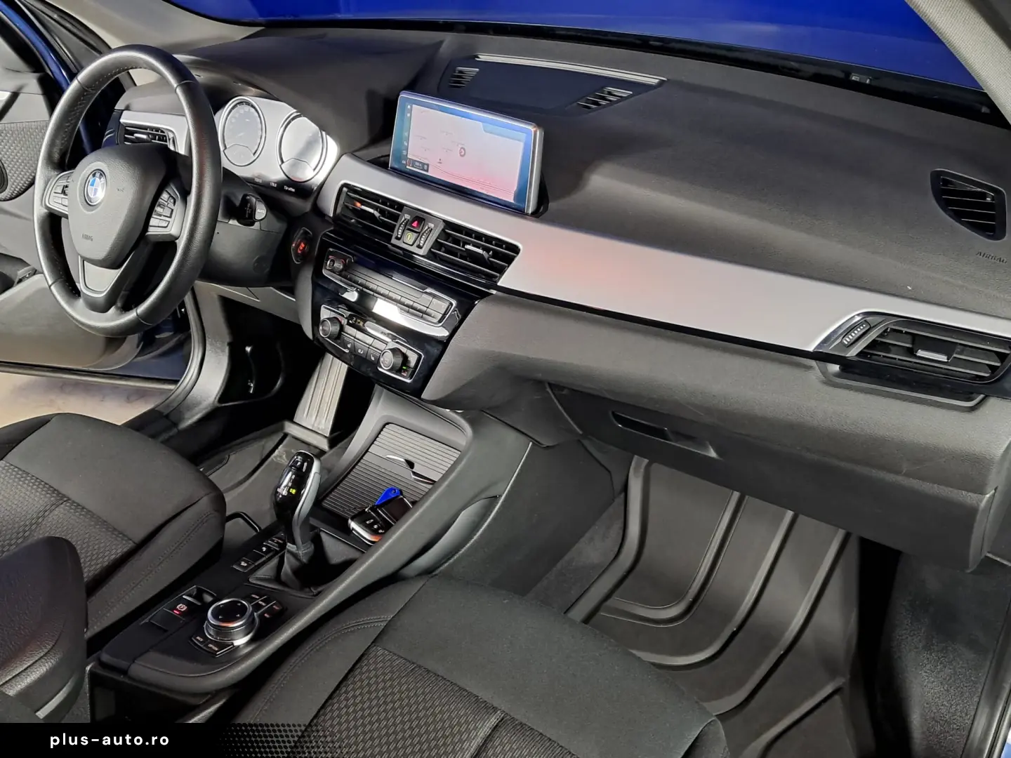 BMW X1 ADVANTAJE AT 2.0i 178CP 2022