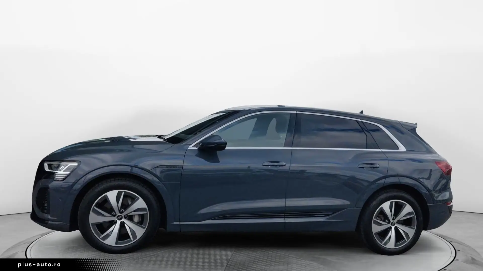 Audi Q8 e-tron 50 quattro S line