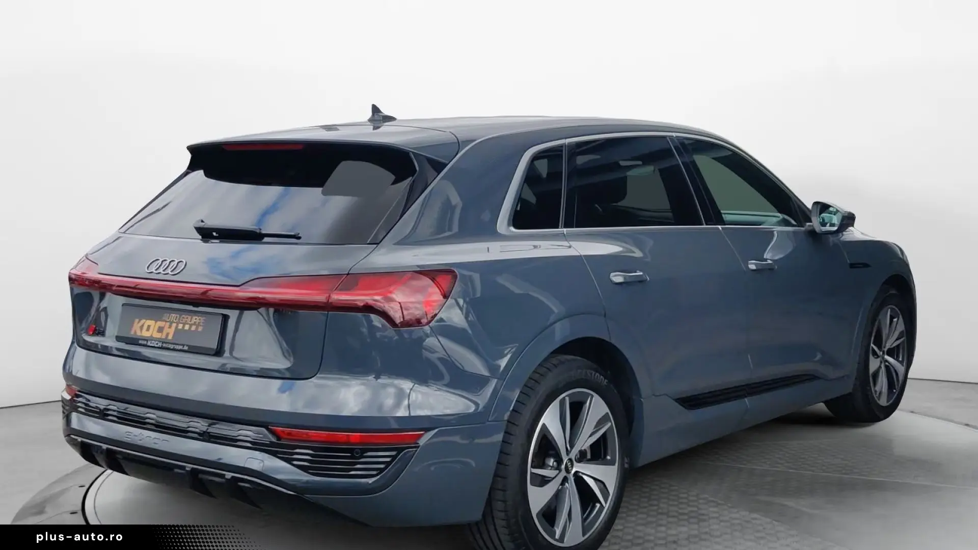 Audi Q8 e-tron 50 quattro S line
