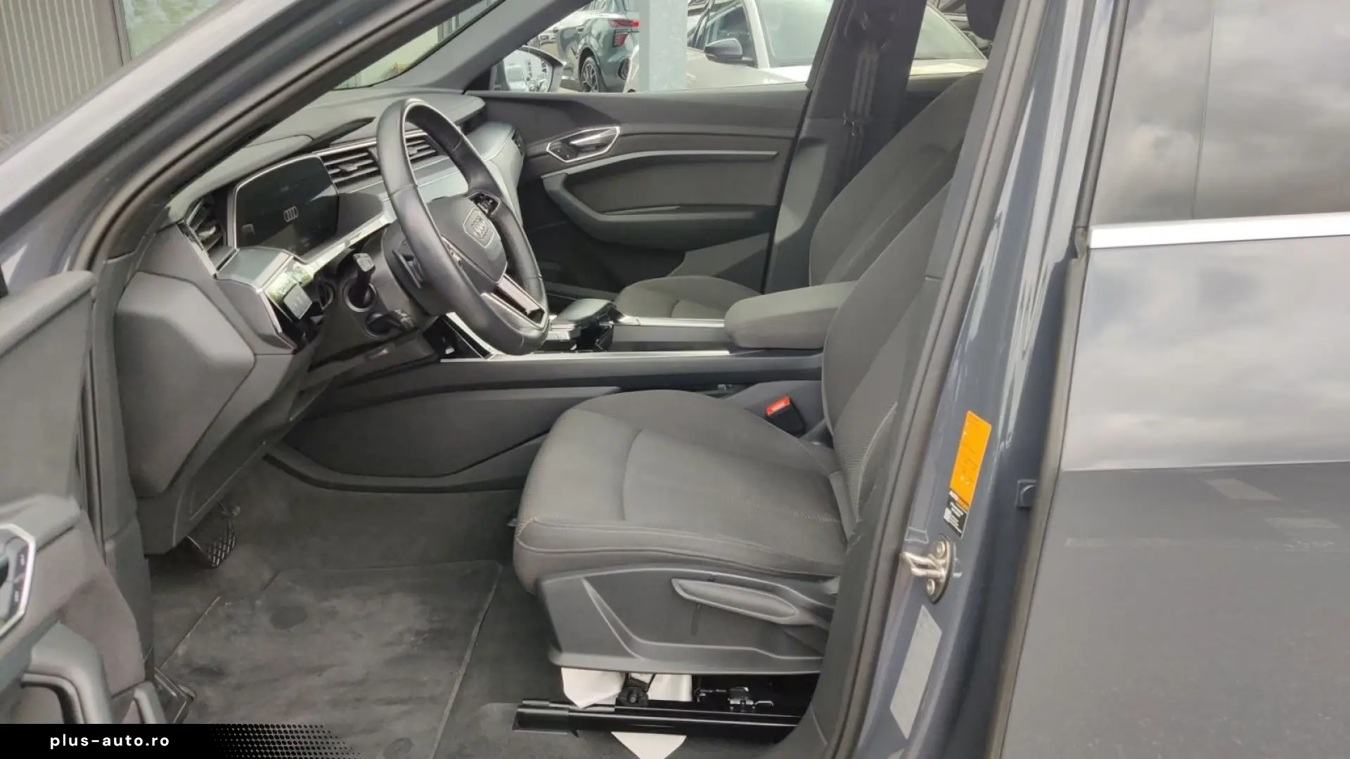 Audi Q8 e-tron 50 quattro S line