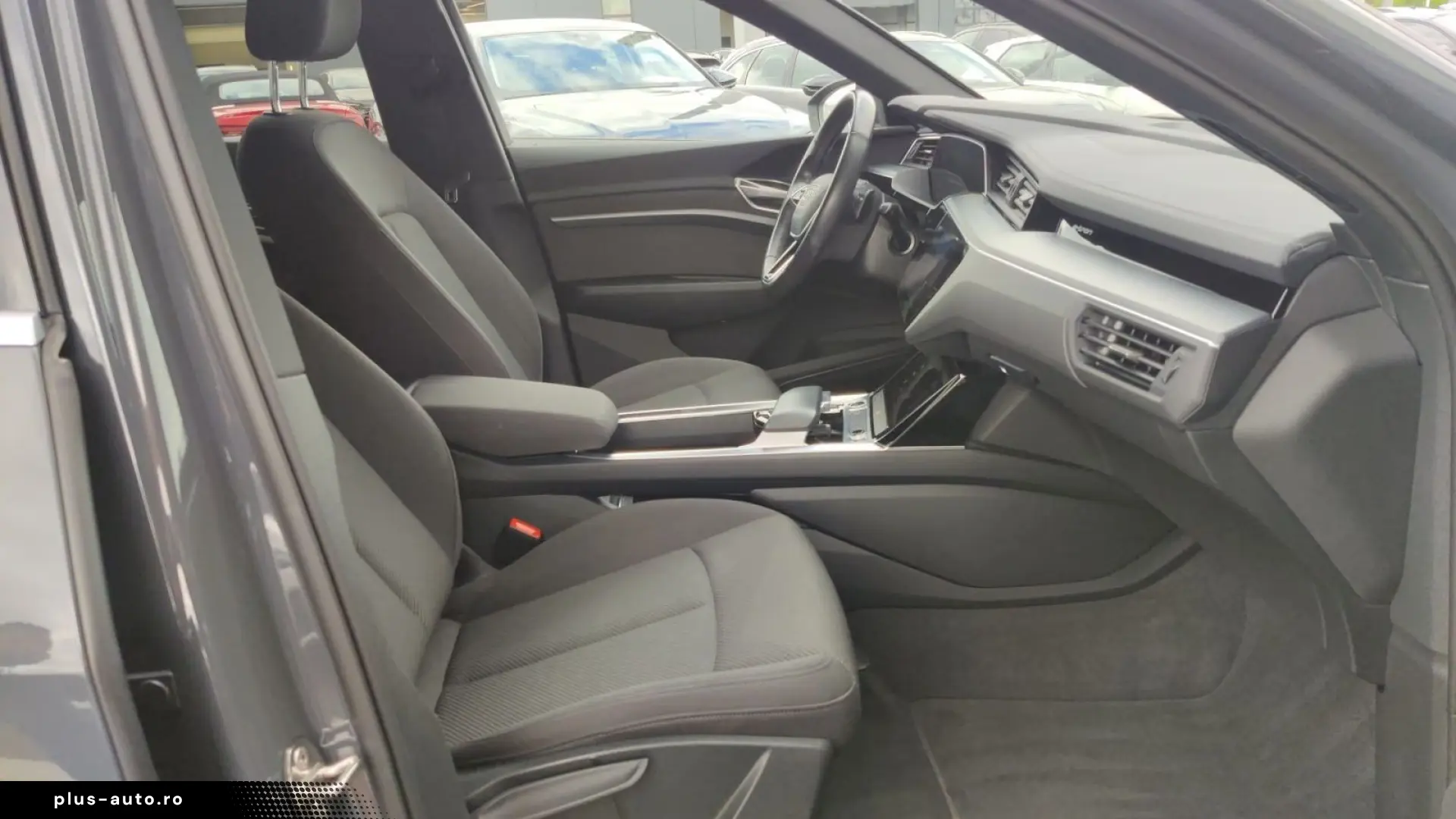 Audi Q8 e-tron 50 quattro S line