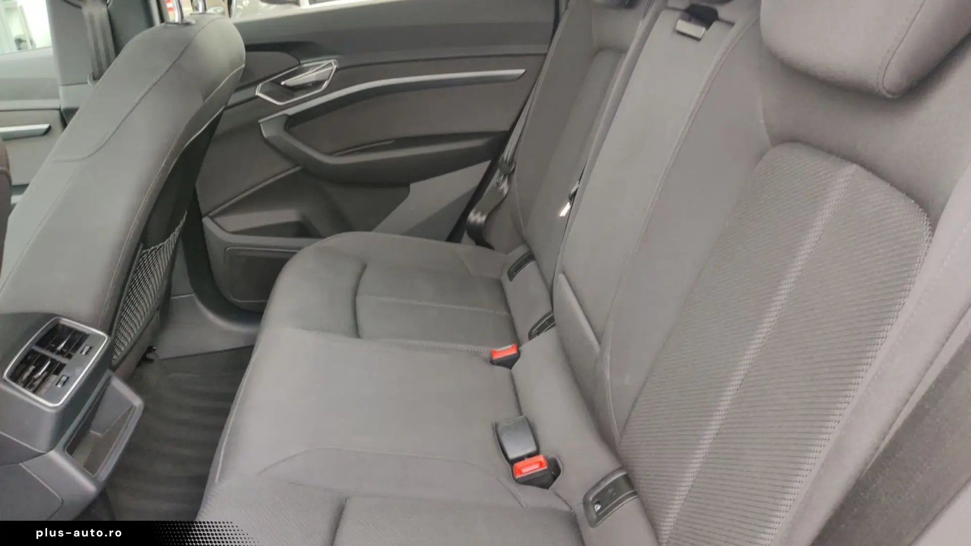 Audi Q8 e-tron 50 quattro S line