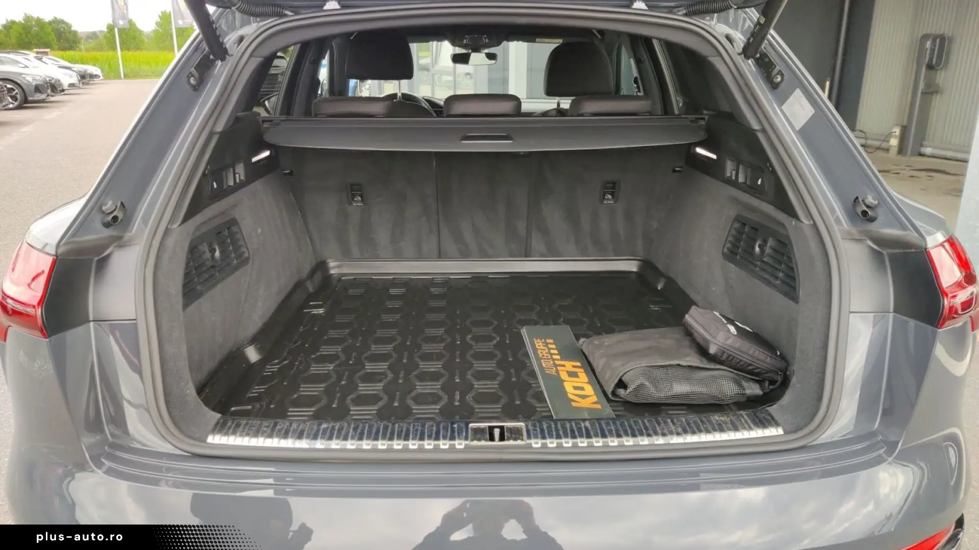 Audi Q8 e-tron 50 quattro S line