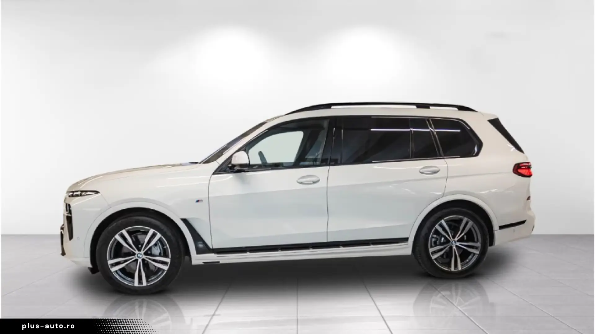 BMW X7 xDrive40i M SPORT   SKY LOUNGE • SOFT CLOSE