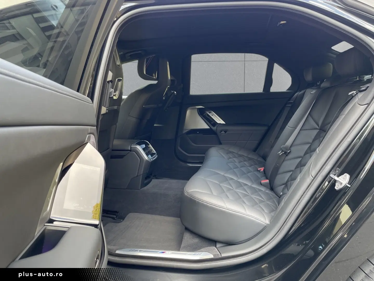 BMW 740 d xDrive M Sport M Sportpaket PANO AHK 360 K