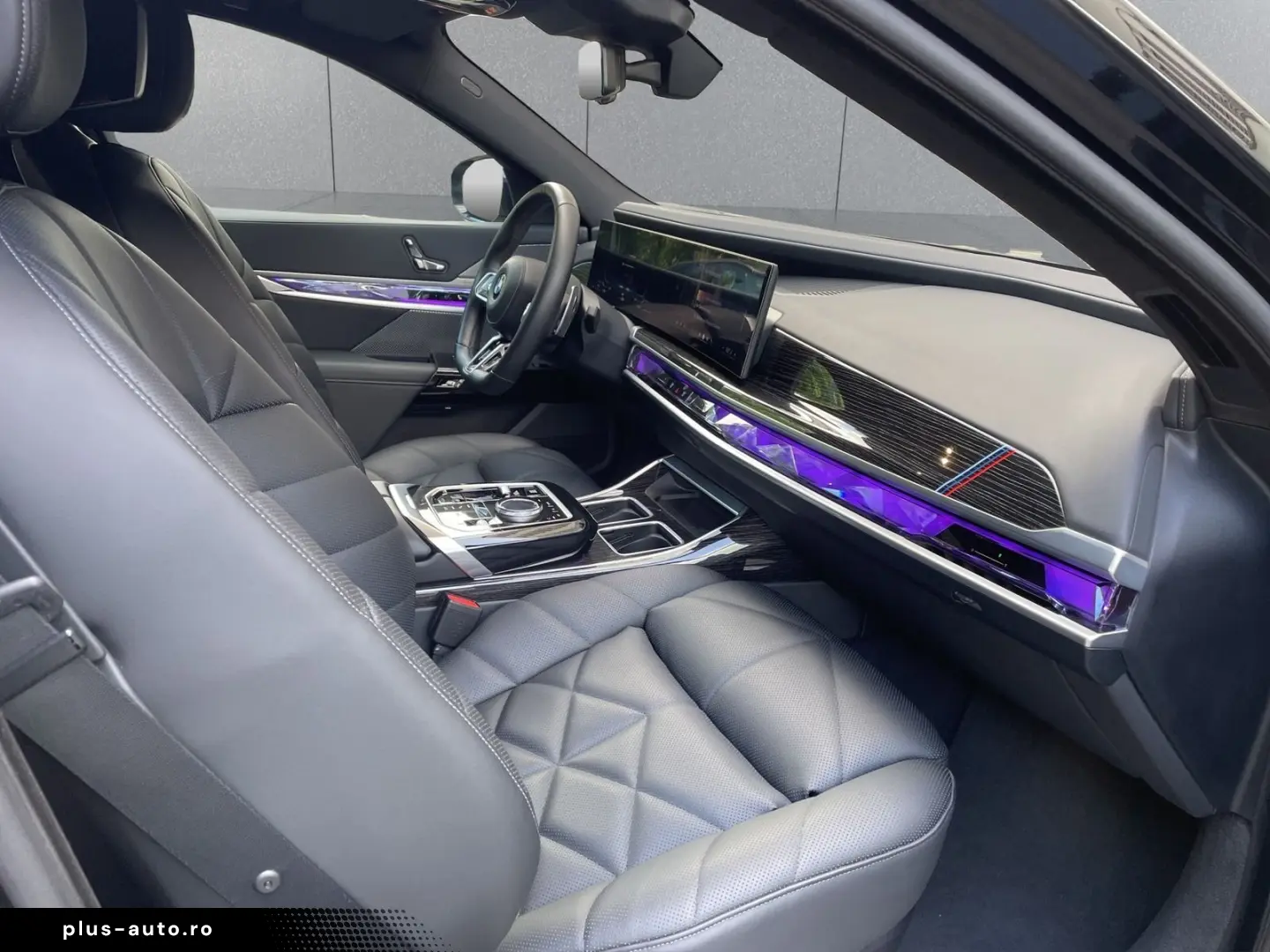 BMW 740 d xDrive M Sport M Sportpaket PANO AHK 360 K
