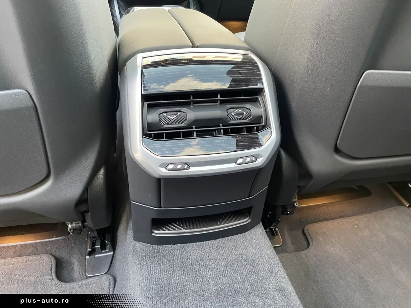 BMW 740 d xDrive M Sport M Sportpaket PANO AHK 360 K