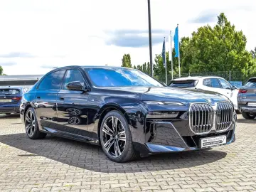 BMW 740d xDrive M Sport Pano Standheiz. DA Prof. HuD