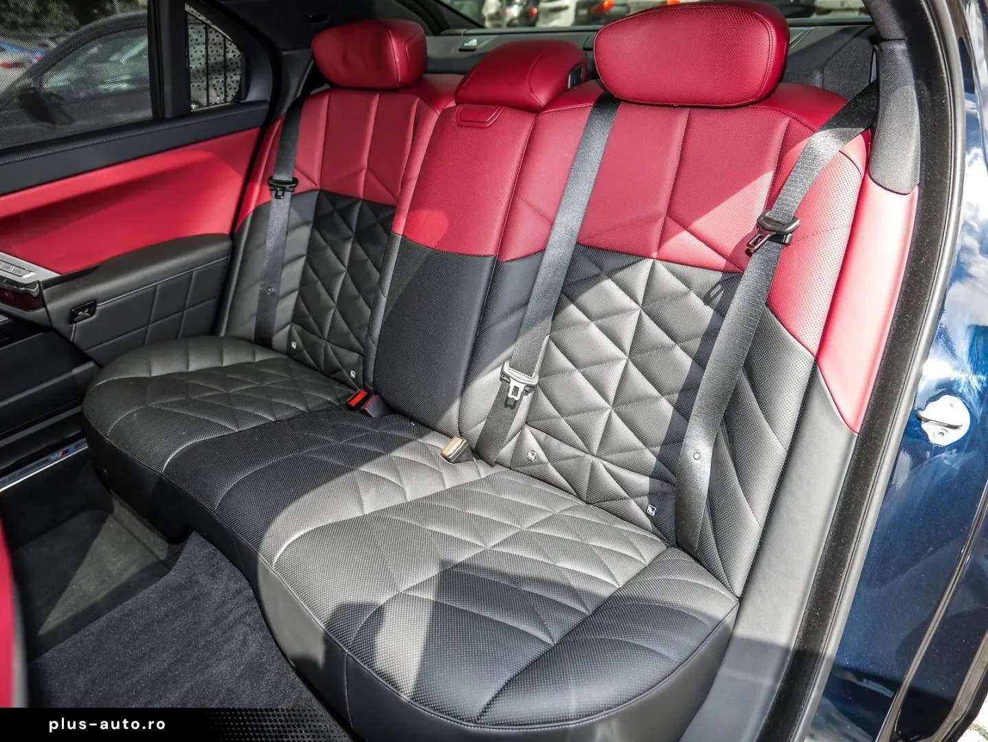 BMW 740d xDrive M Sport Pano Standheiz. DA Prof. HuD