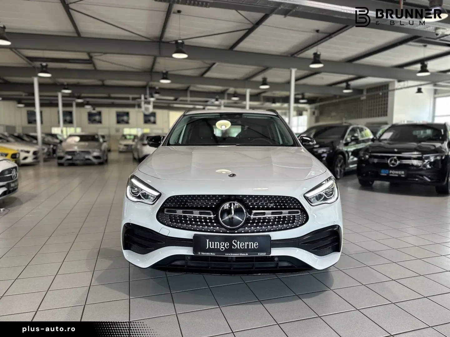MERCEDES-BENZ GLA 250 4M AMG Distronic Memory AHK Ni&hellip;