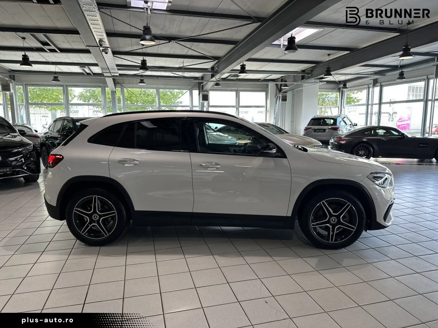 MERCEDES-BENZ GLA 250 4M AMG Distronic Memory AHK Ni&hellip;