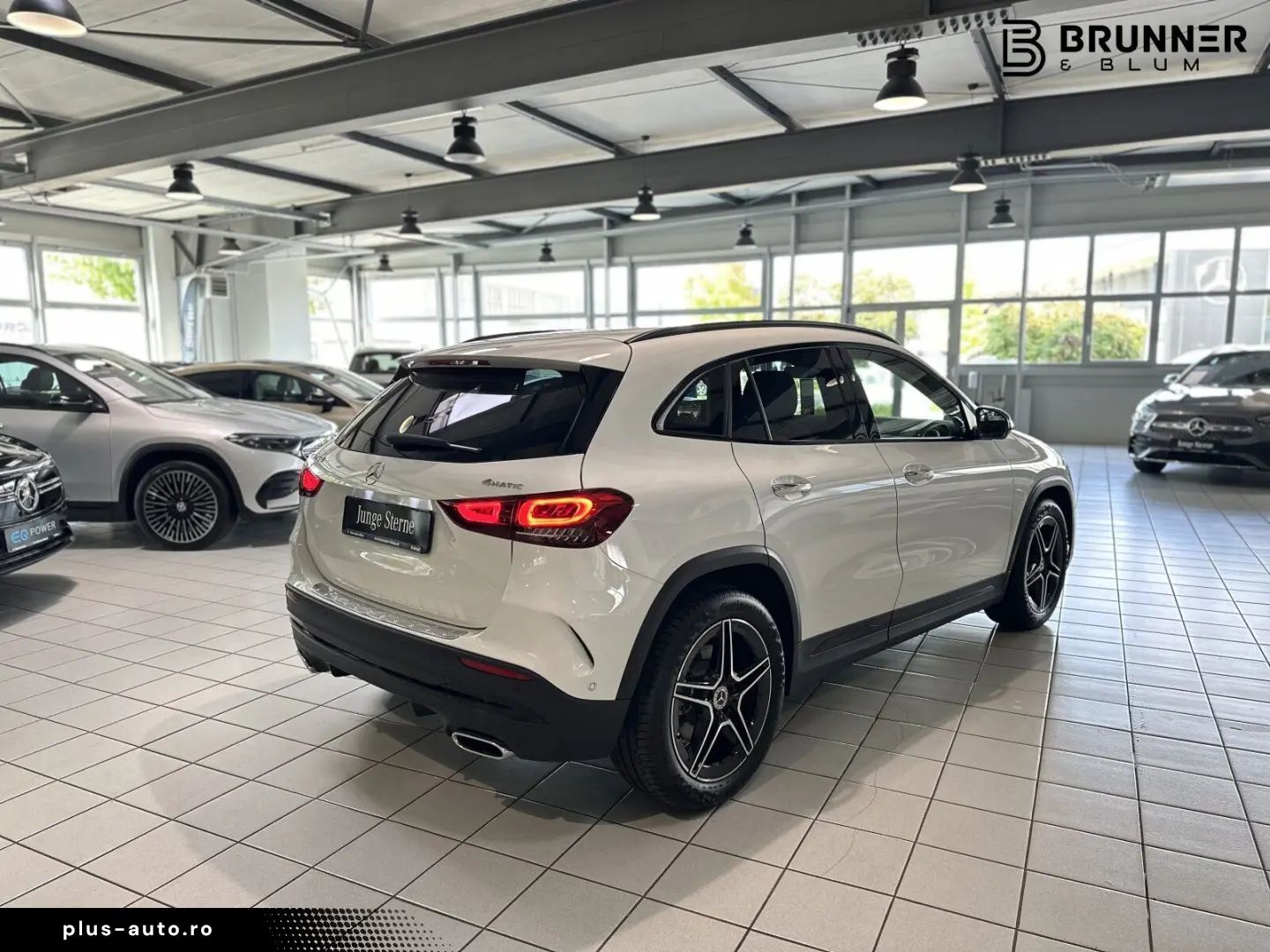 MERCEDES-BENZ GLA 250 4M AMG Distronic Memory AHK Ni&hellip;
