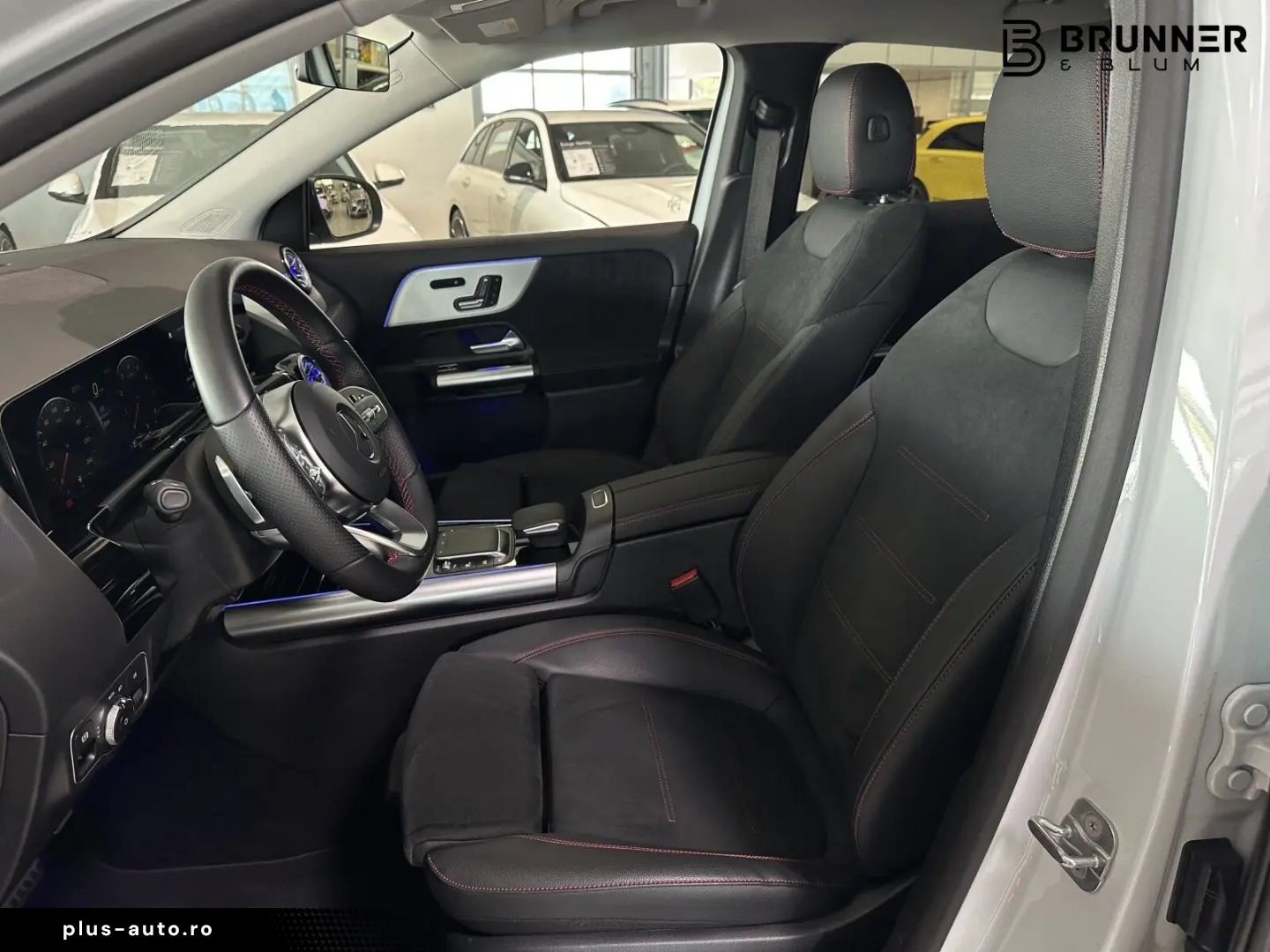 MERCEDES-BENZ GLA 250 4M AMG Distronic Memory AHK Ni&hellip;