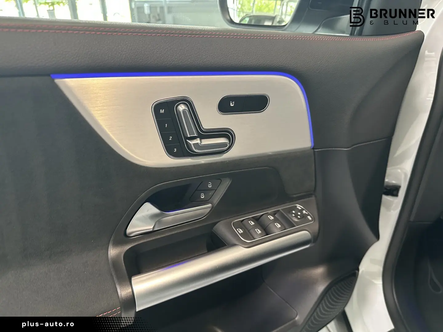 MERCEDES-BENZ GLA 250 4M AMG Distronic Memory AHK Ni&hellip;