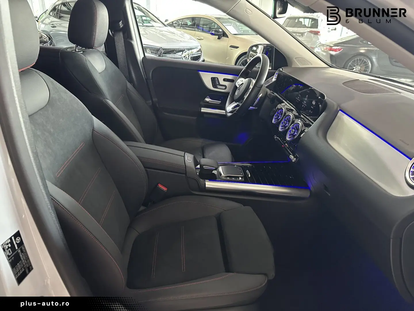 MERCEDES-BENZ GLA 250 4M AMG Distronic Memory AHK Ni&hellip;