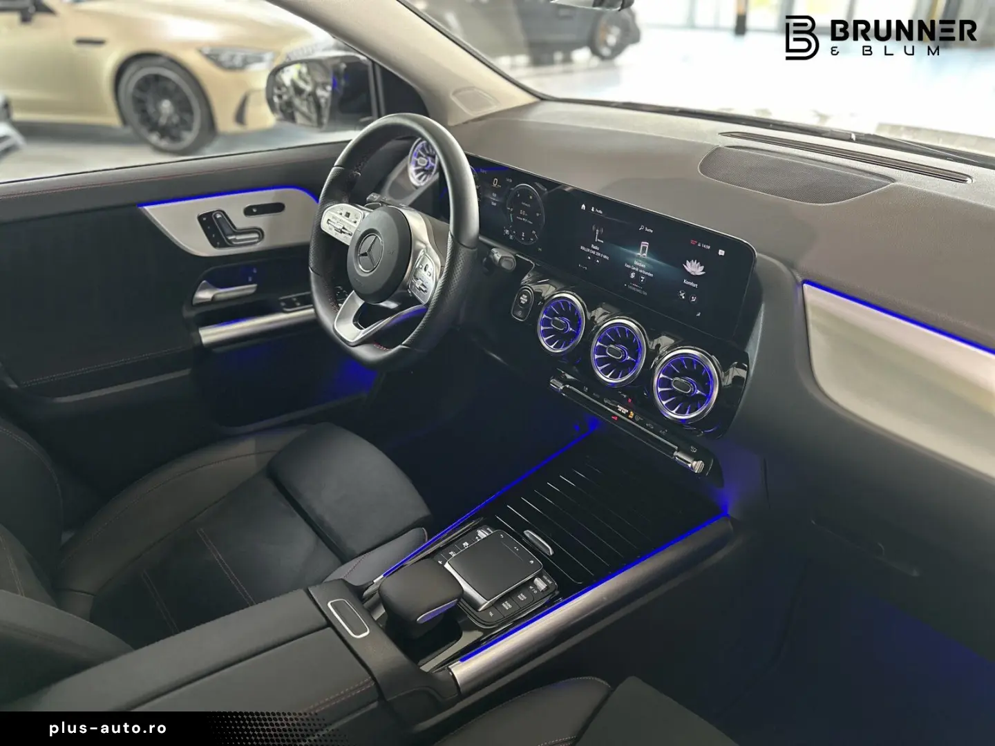 MERCEDES-BENZ GLA 250 4M AMG Distronic Memory AHK Ni&hellip;