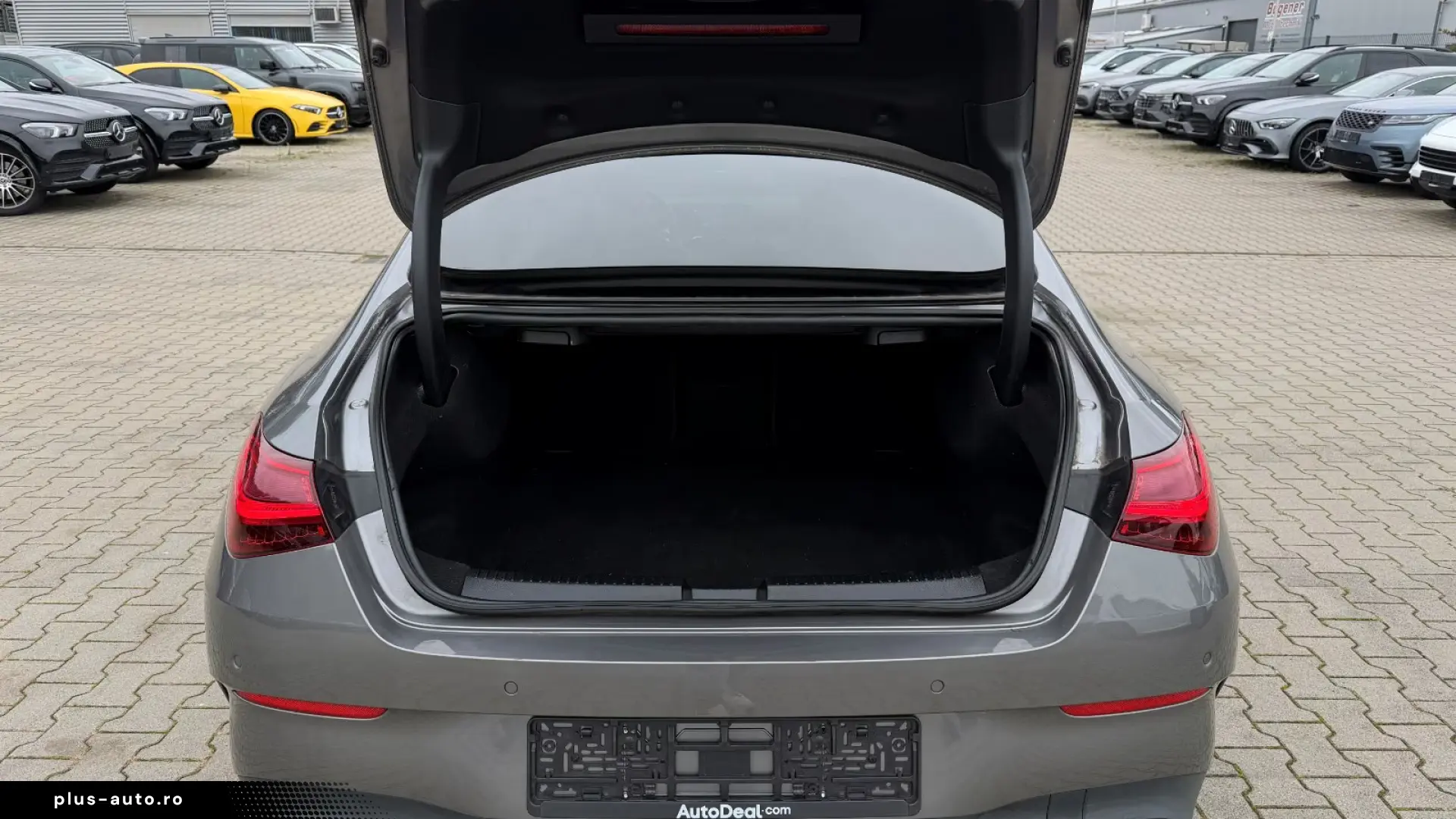 Mercedes-Benz CLA 200 AMG Line Panorama   ACC