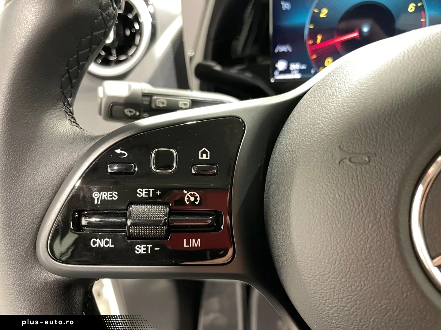 MERCEDES-BENZ GLA 200 4Matic Style Automatik EU6d Na&hellip;