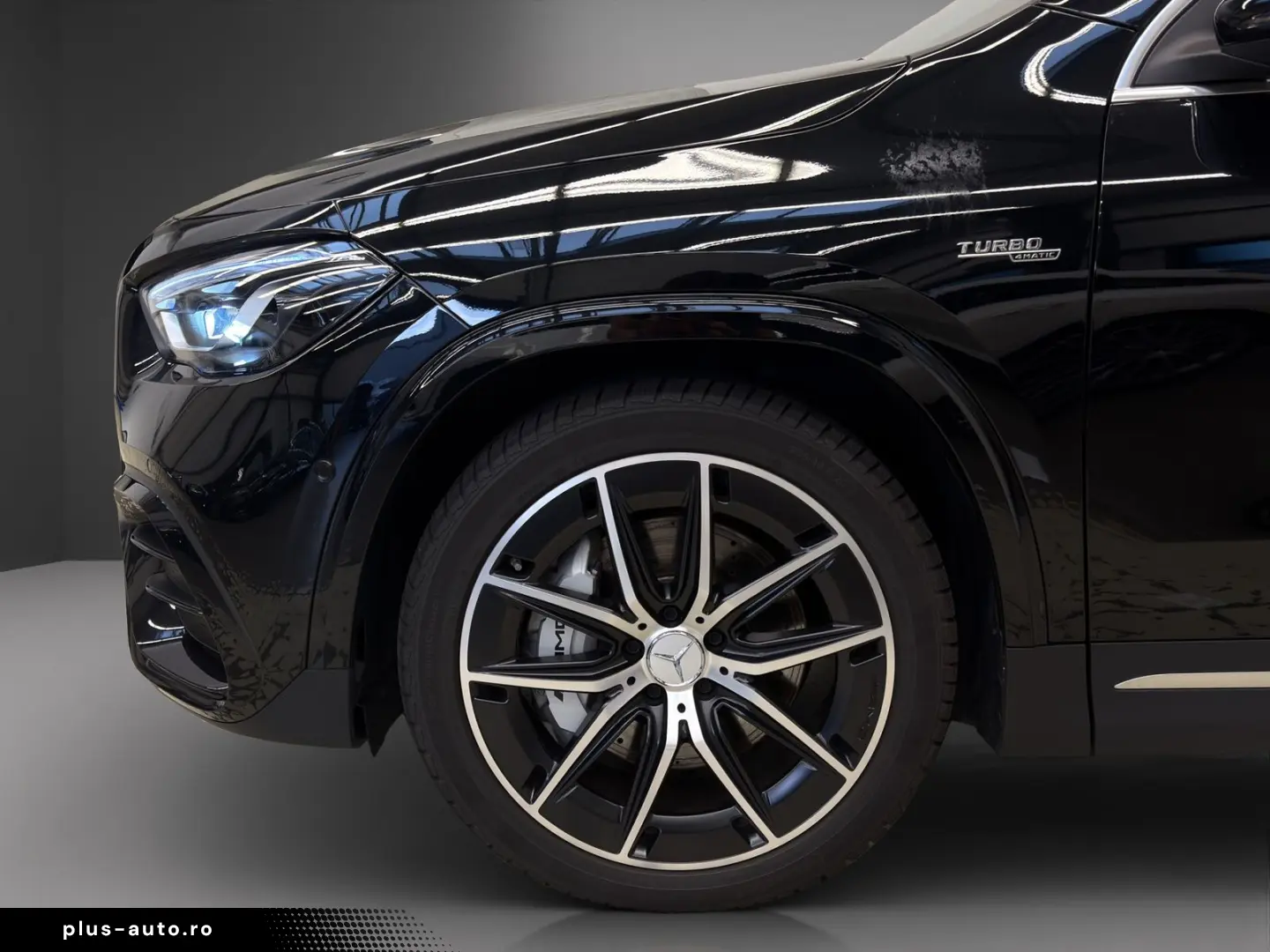 MERCEDES-BENZ GLA 35 AMG 4M Multibeam Alarm Keyless SHZ 20