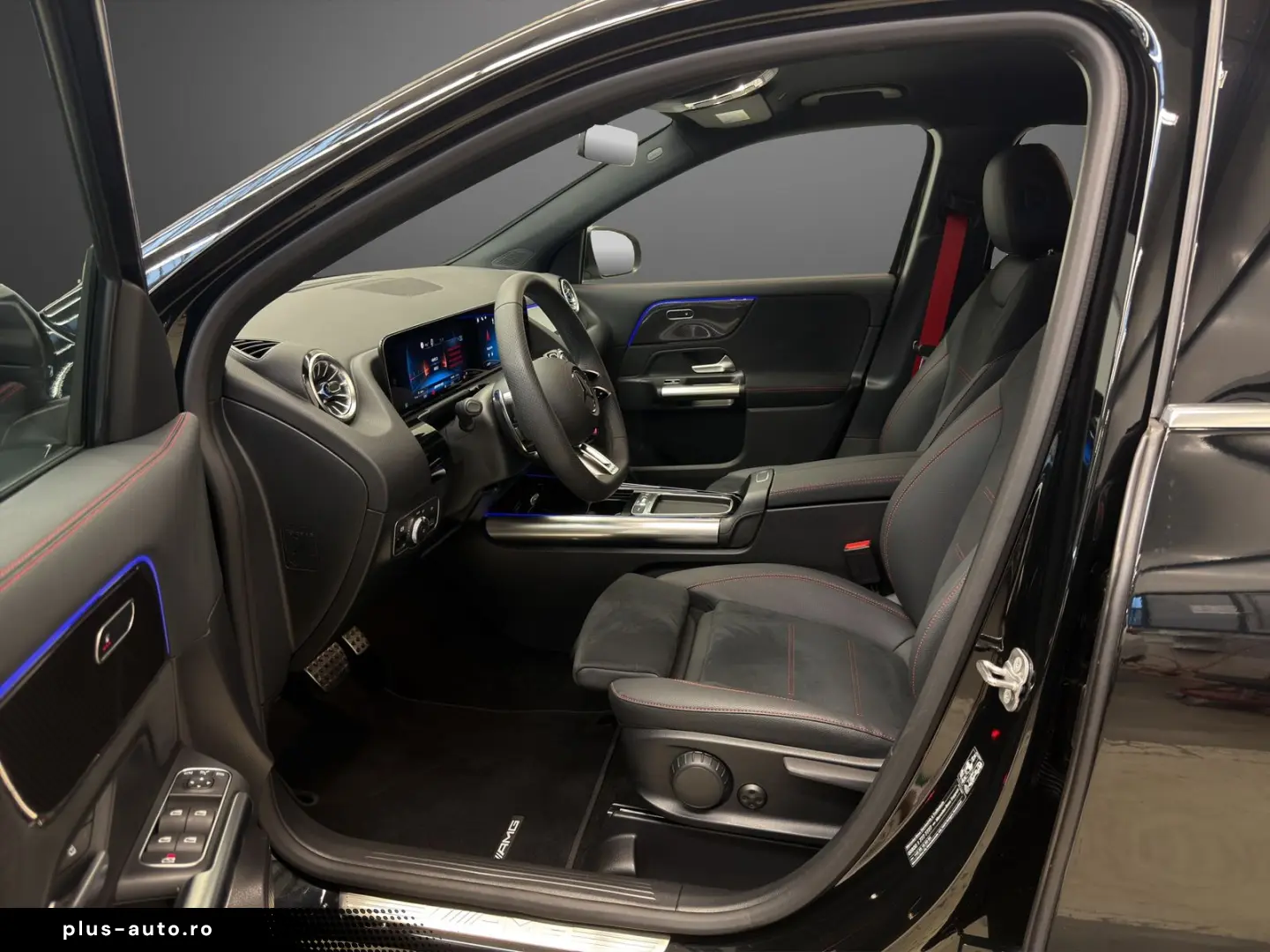 MERCEDES-BENZ GLA 35 AMG 4M Multibeam Alarm Keyless SHZ 20