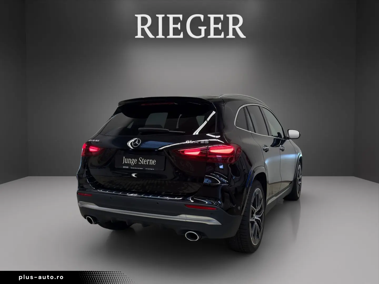 MERCEDES-BENZ GLA 35 AMG 4M Multibeam Alarm Keyless SHZ 20