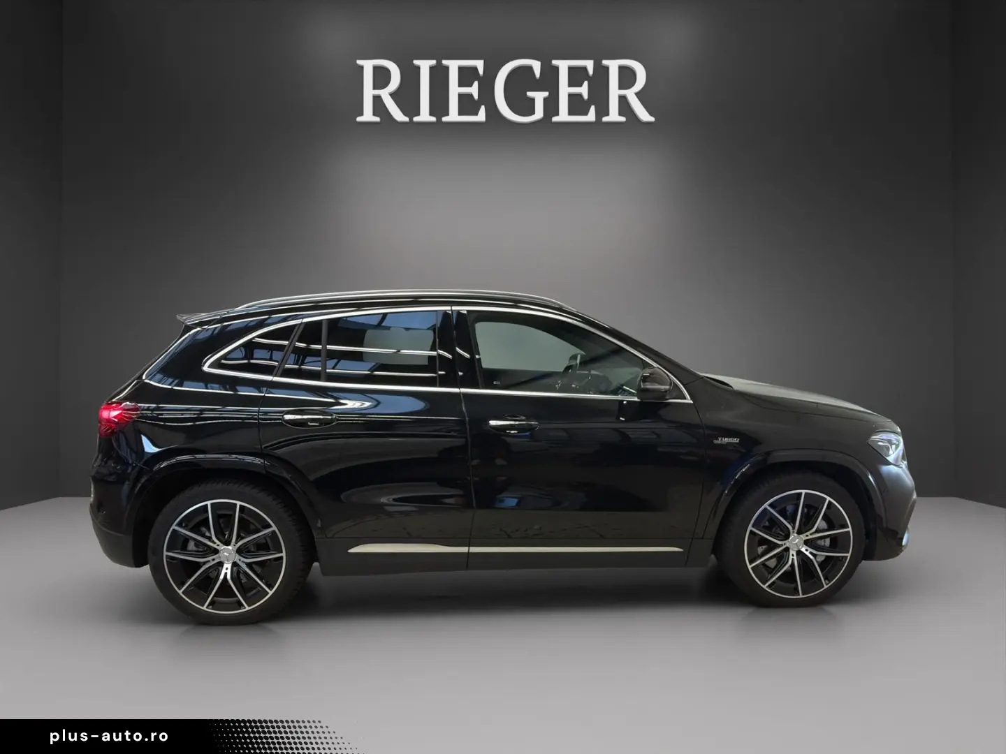 MERCEDES-BENZ GLA 35 AMG 4M Multibeam Alarm Keyless SHZ 20