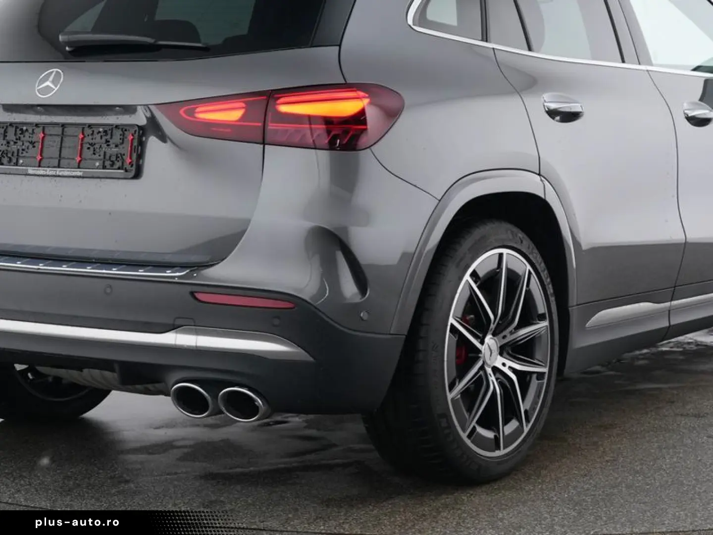 MERCEDES-BENZ GLA 45 AMG S 4M  Premium Plus 360  AHK Pano 20