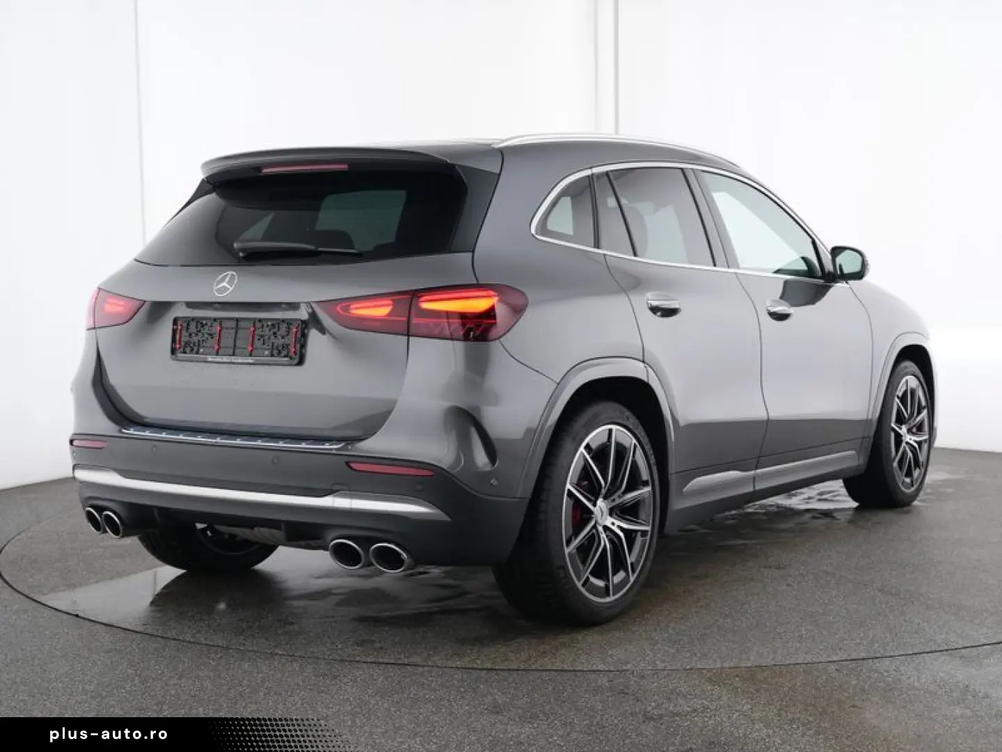 MERCEDES-BENZ GLA 45 AMG S 4M  Premium Plus 360  AHK Pano 20