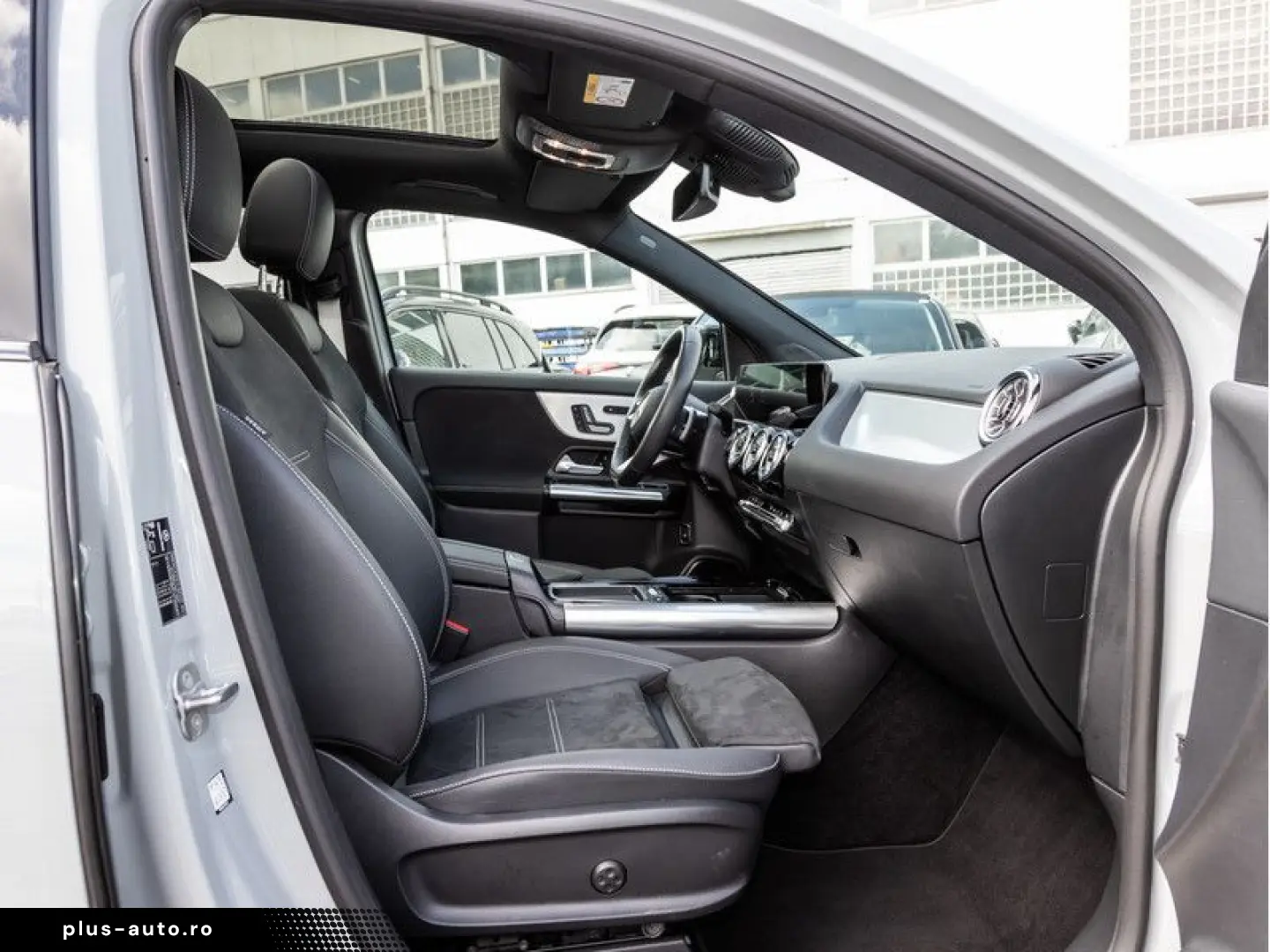 MERCEDES-BENZ GLA 250 4M AMG-Sport MLB 360 Pano AHK &hellip;