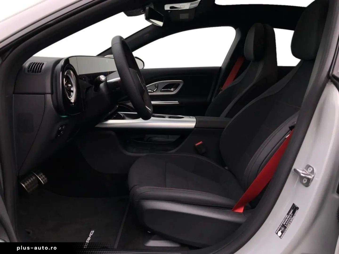 MERCEDES-BENZ CLA 220 4MATIC AMG MBUX Superscreen Burm MBeam