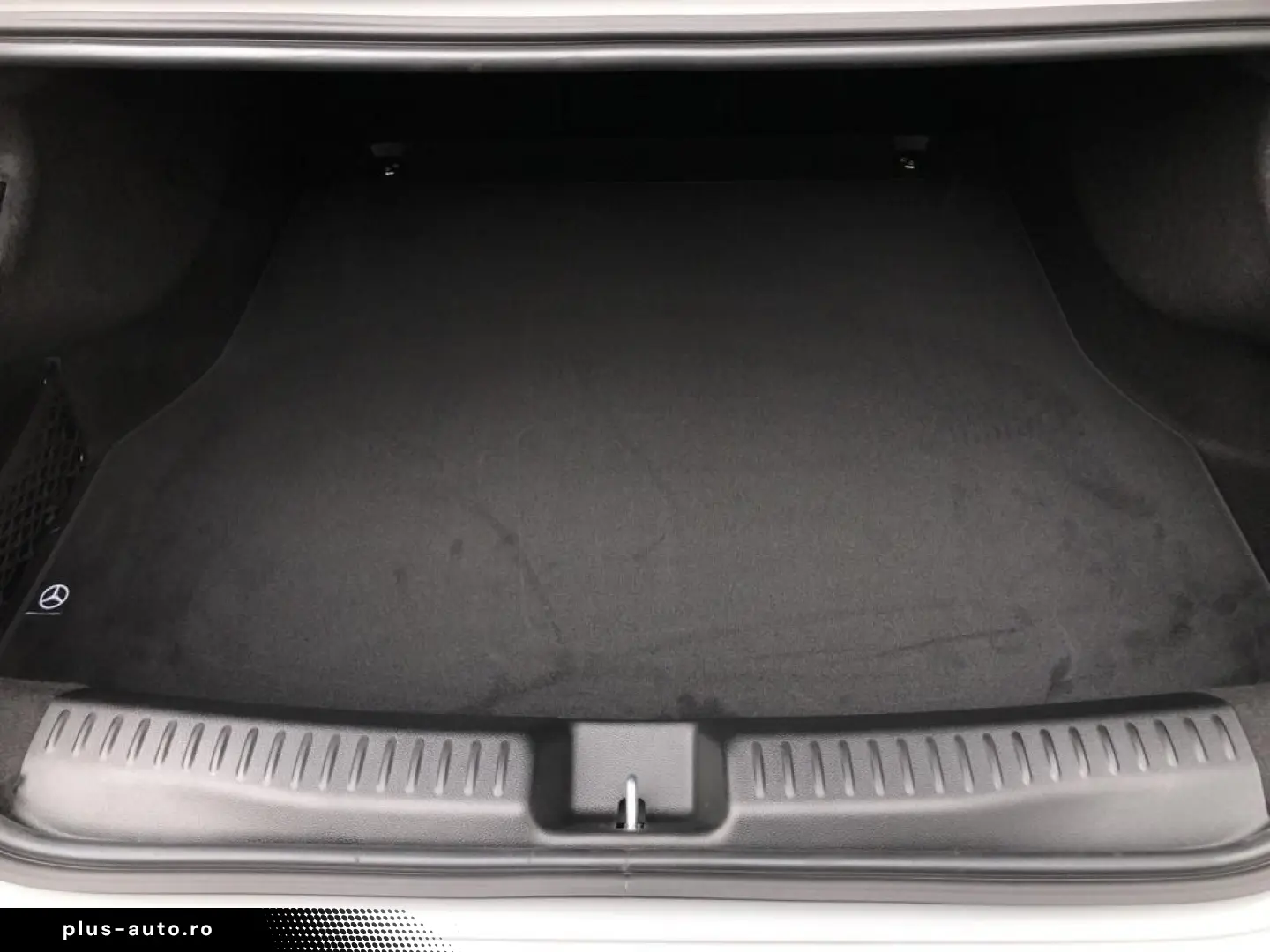 MERCEDES-BENZ CLA 220 4MATIC AMG MBUX Superscreen Burm MBeam