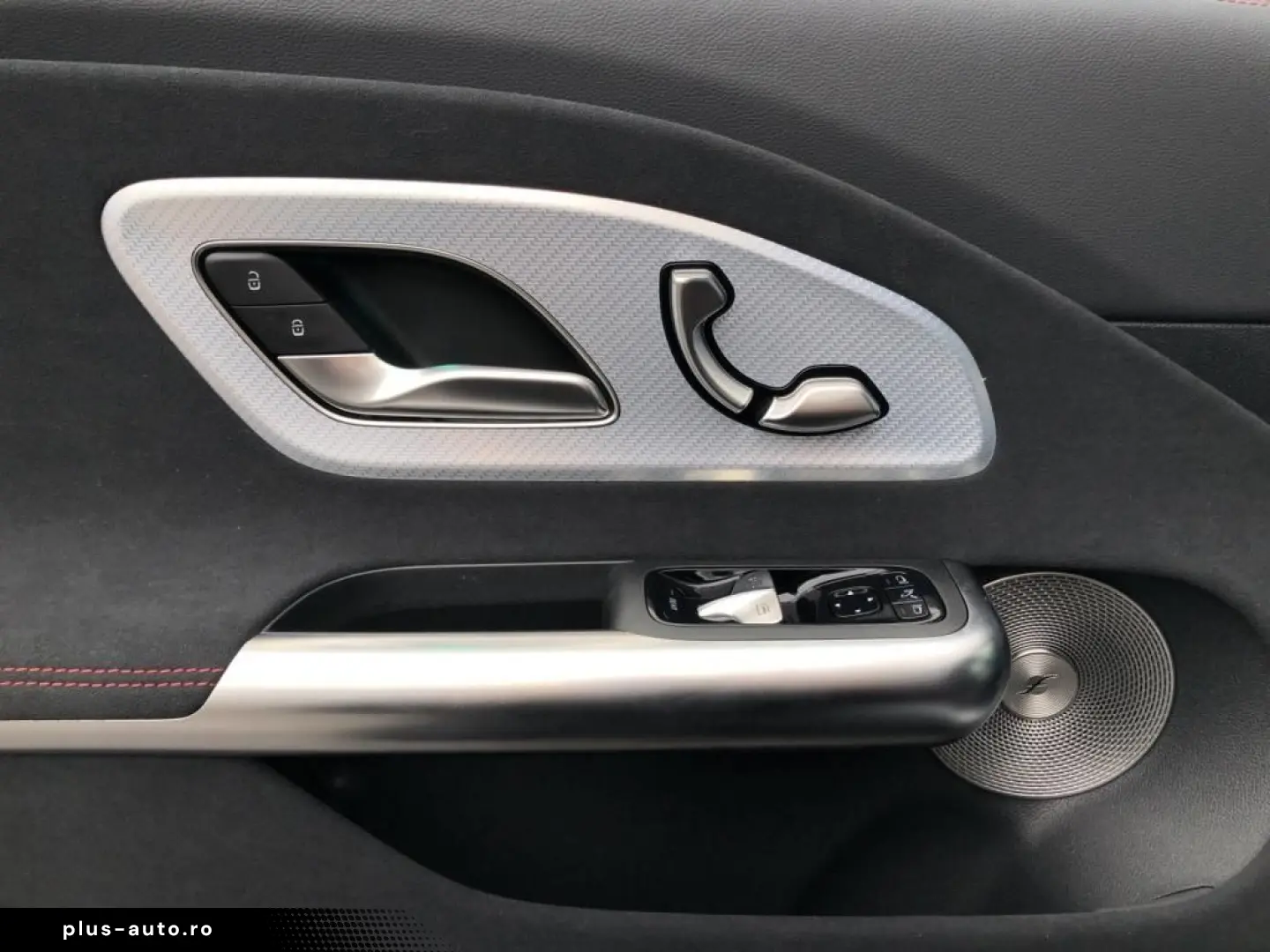 MERCEDES-BENZ CLA 220 4MATIC AMG MBUX Superscreen Burm MBeam
