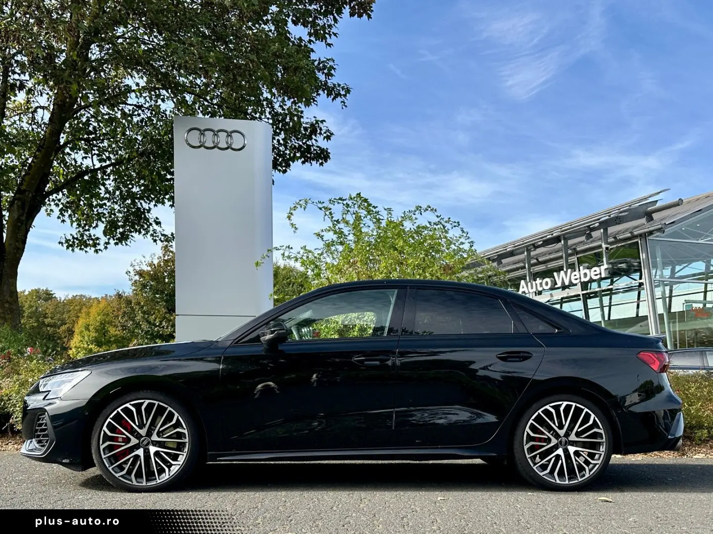 AUDI S3 Limousine qu. BLACK PANO AKRAPOVIC HuD KAMERA