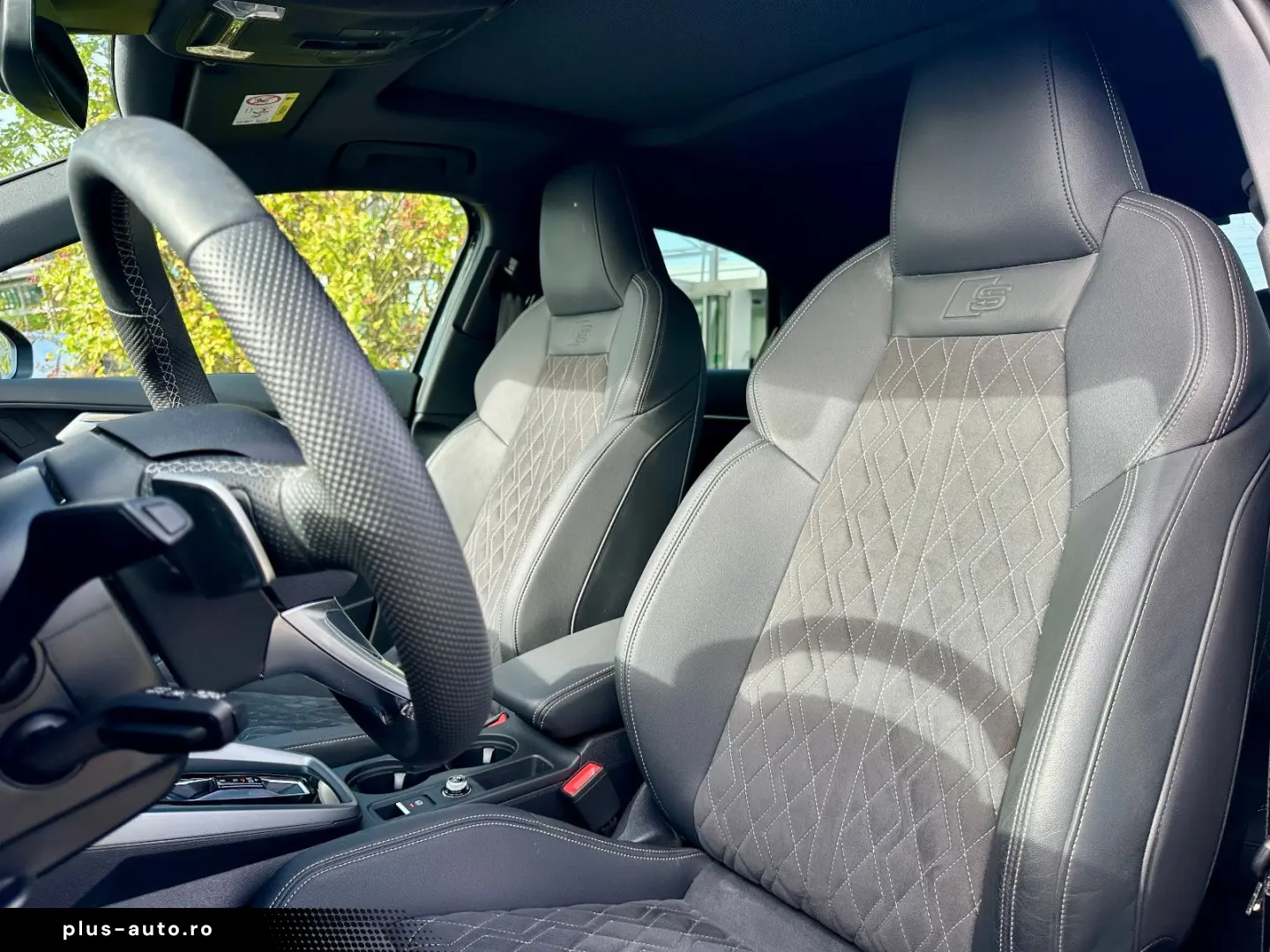 AUDI S3 Limousine qu. BLACK PANO AKRAPOVIC HuD KAMERA