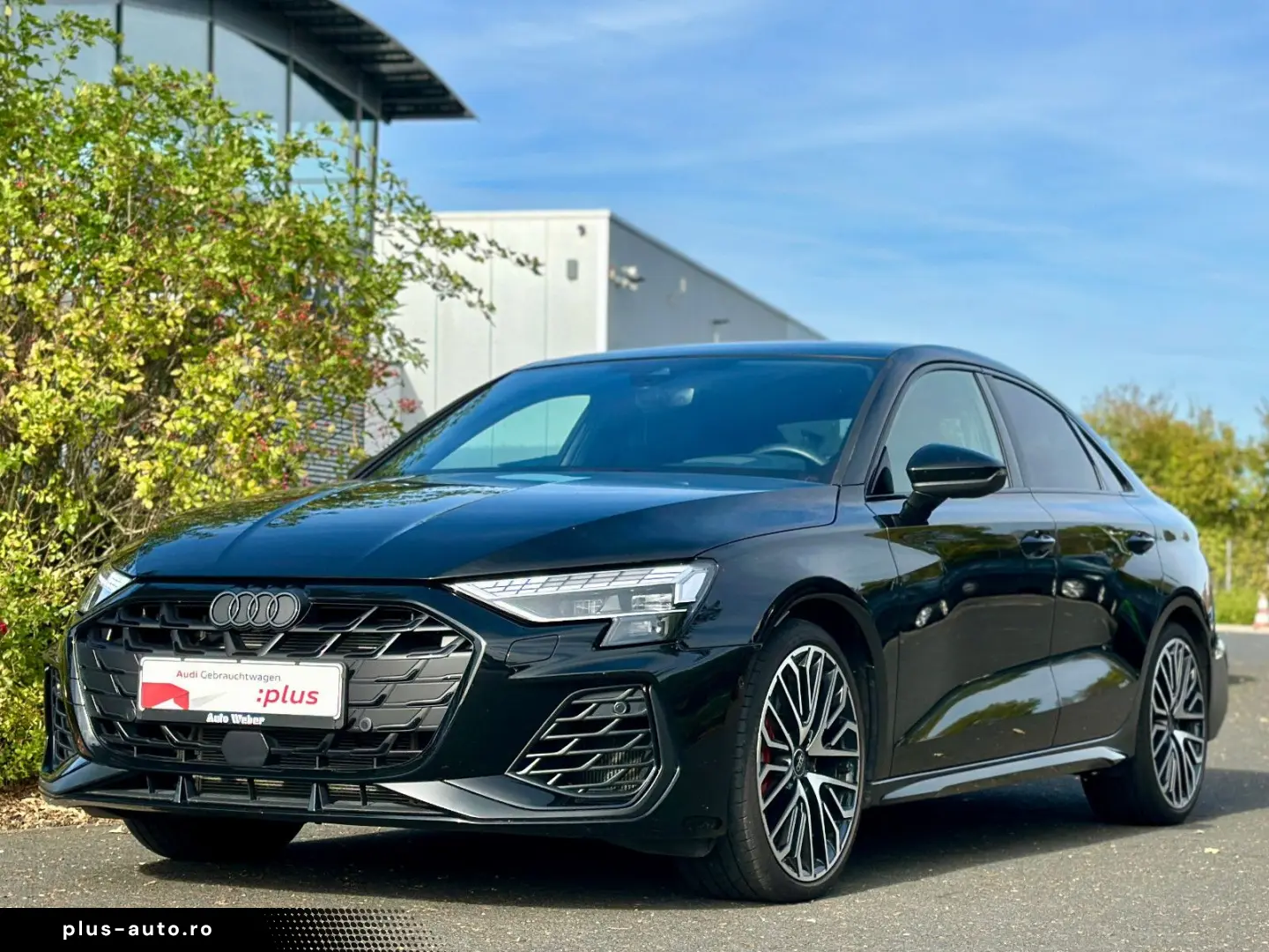 AUDI S3 Limousine qu. BLACK PANO AKRAPOVIC HuD KAMERA