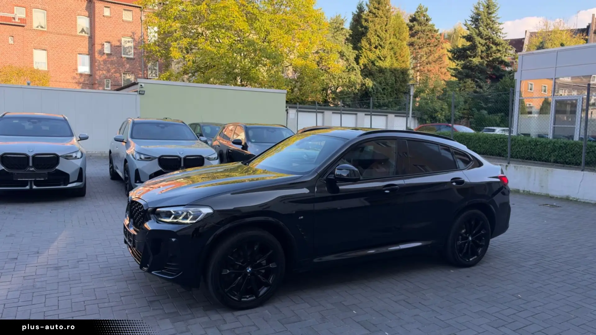 BMW X4 xDrive PANO HUD HK AHK M-Spor