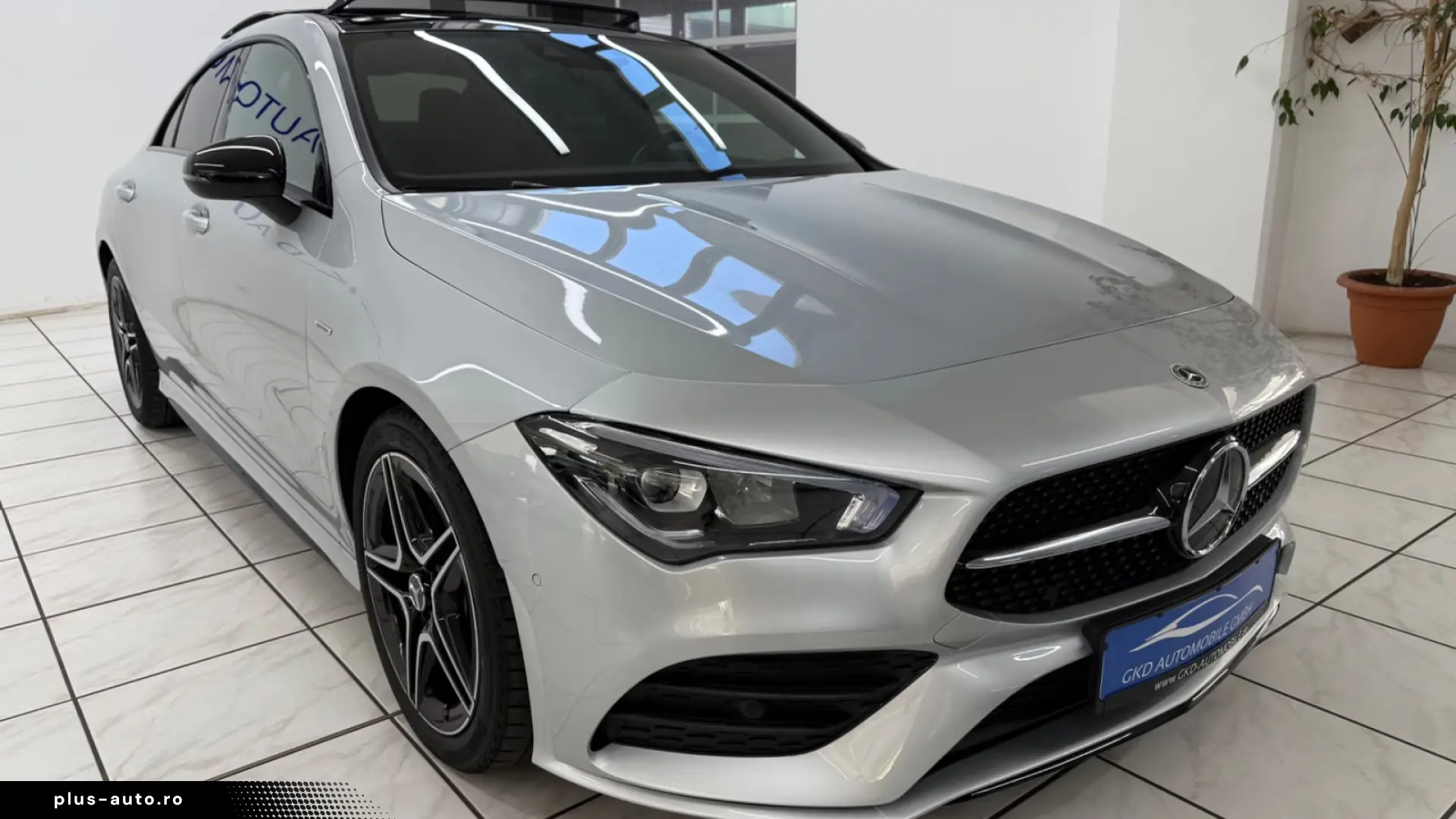 Mercedes-Benz CLA 200 AMG Line Pano Night Kamera