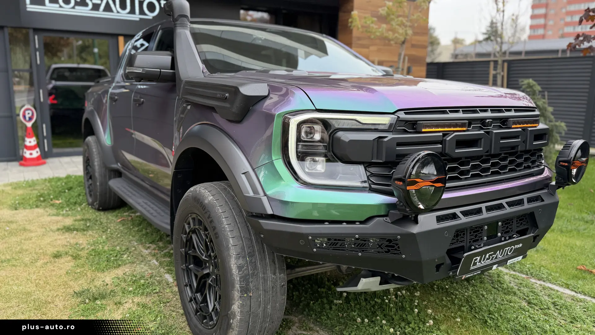 Ford Raptor V6 Cameleon Green  Vossen Milltek Remote Start