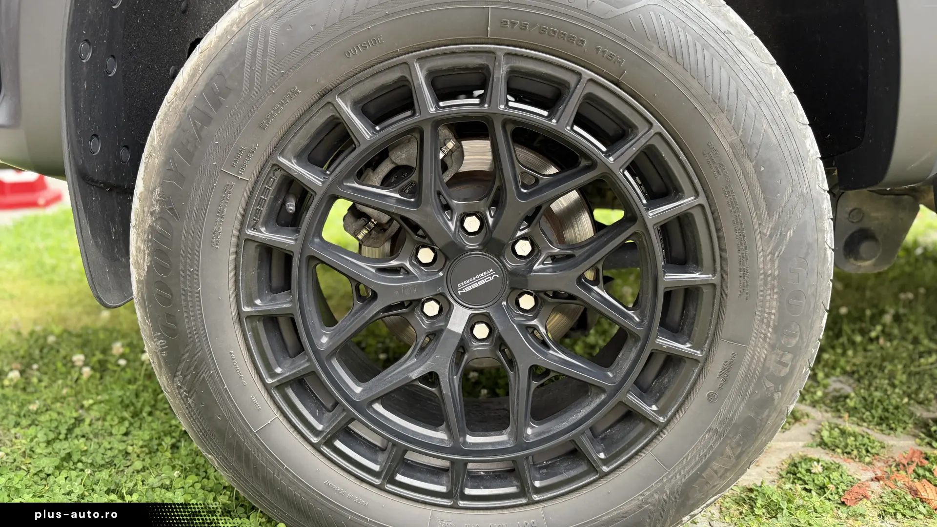 Ford Raptor V6 Cameleon Green  Vossen Milltek Remote Start
