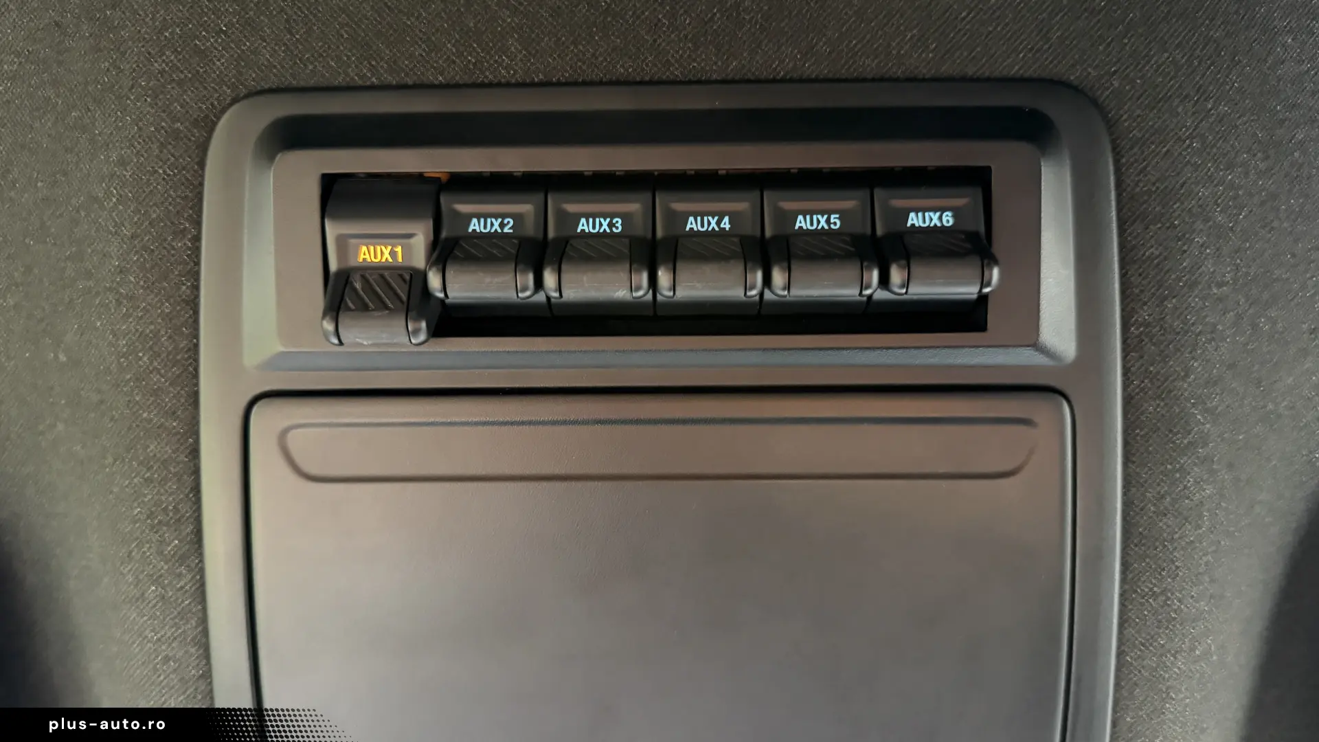 Ford Raptor V6 Cameleon Green  Vossen Milltek Remote Start