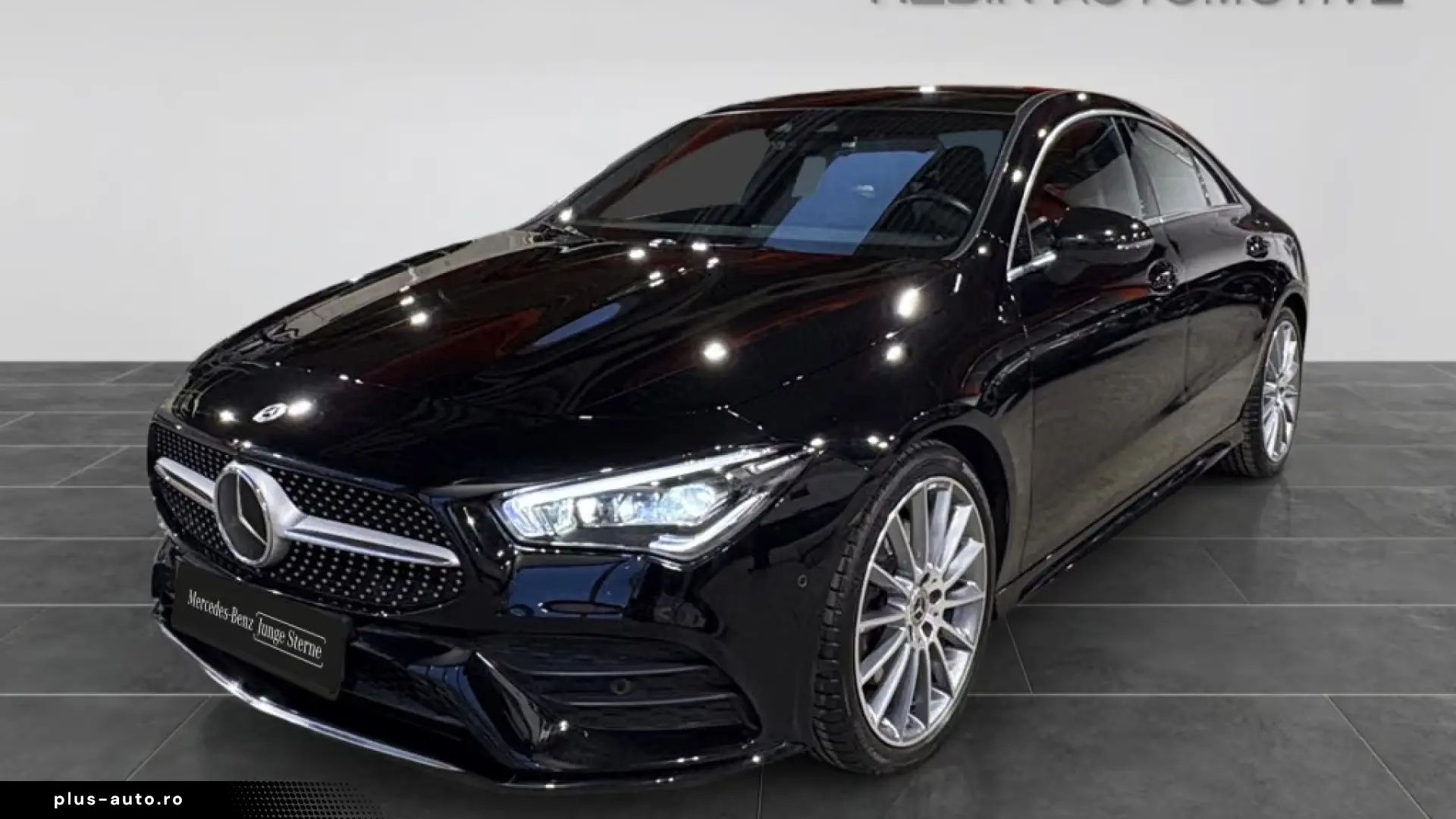 Mercedes-Benz CLA 250 AMG MBEAM PANO 360 DISTR