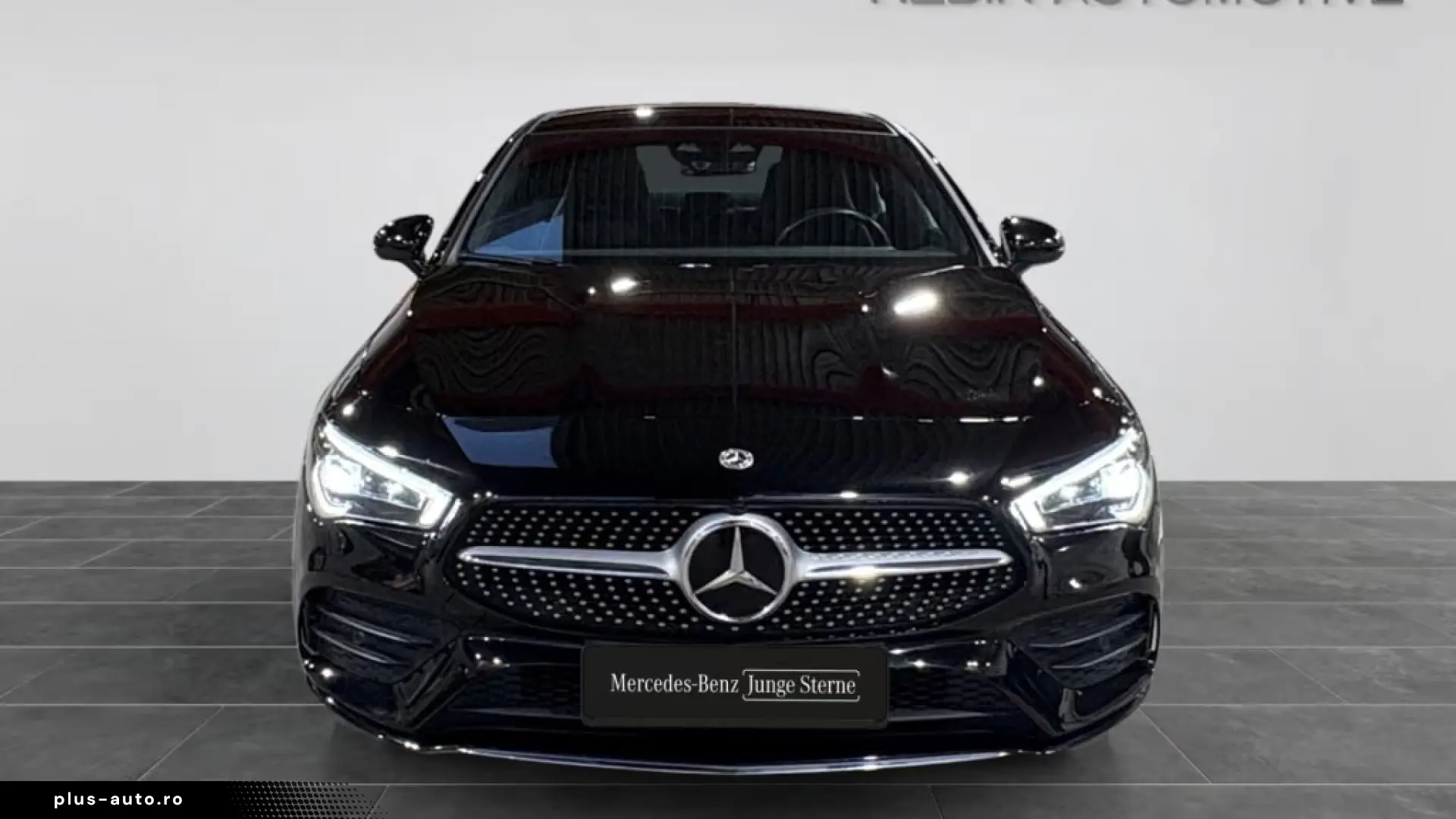 Mercedes-Benz CLA 250 AMG MBEAM PANO 360 DISTR