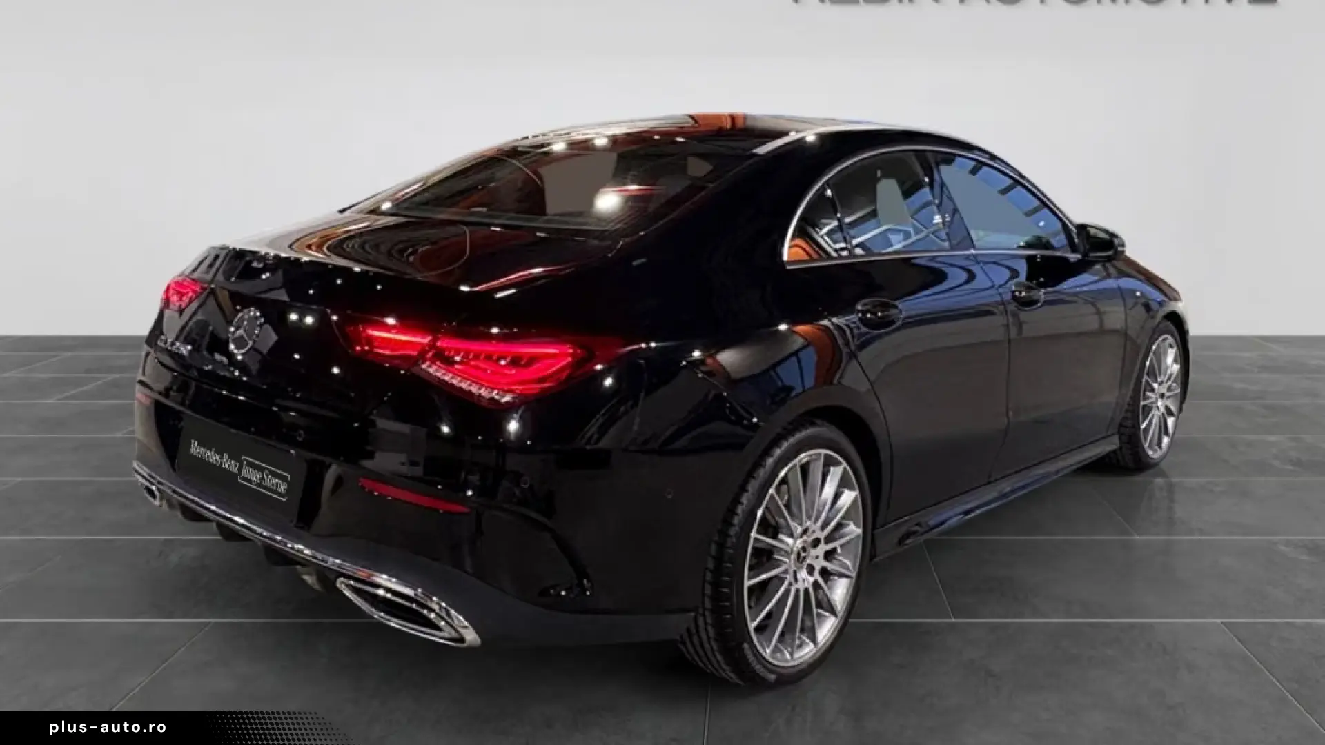 Mercedes-Benz CLA 250 AMG MBEAM PANO 360 DISTR