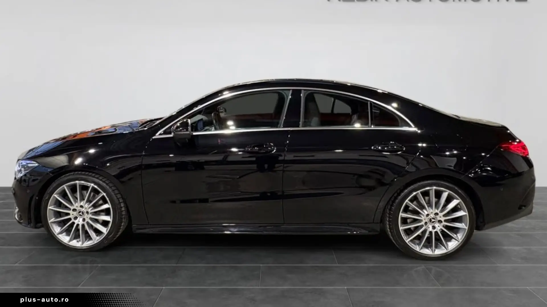 Mercedes-Benz CLA 250 AMG MBEAM PANO 360 DISTR