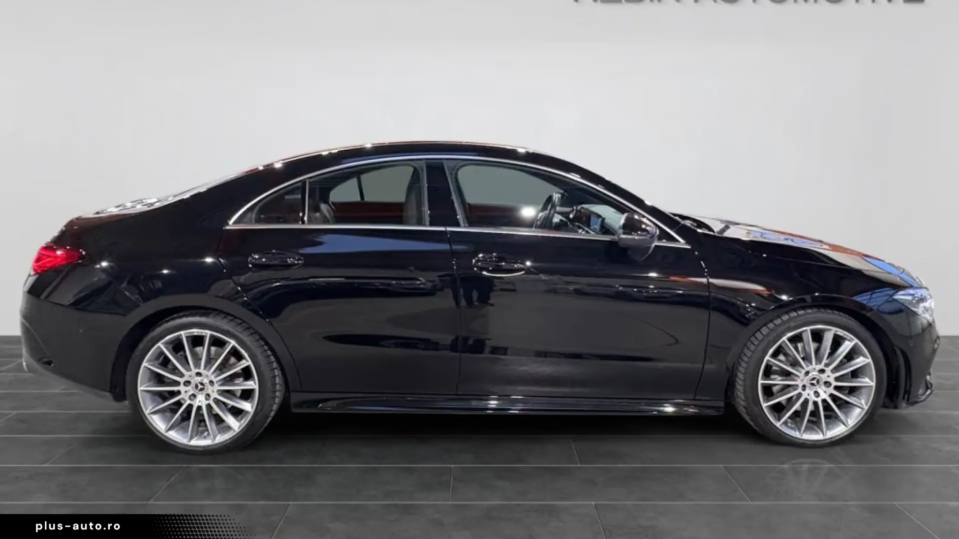 Mercedes-Benz CLA 250 AMG MBEAM PANO 360 DISTR