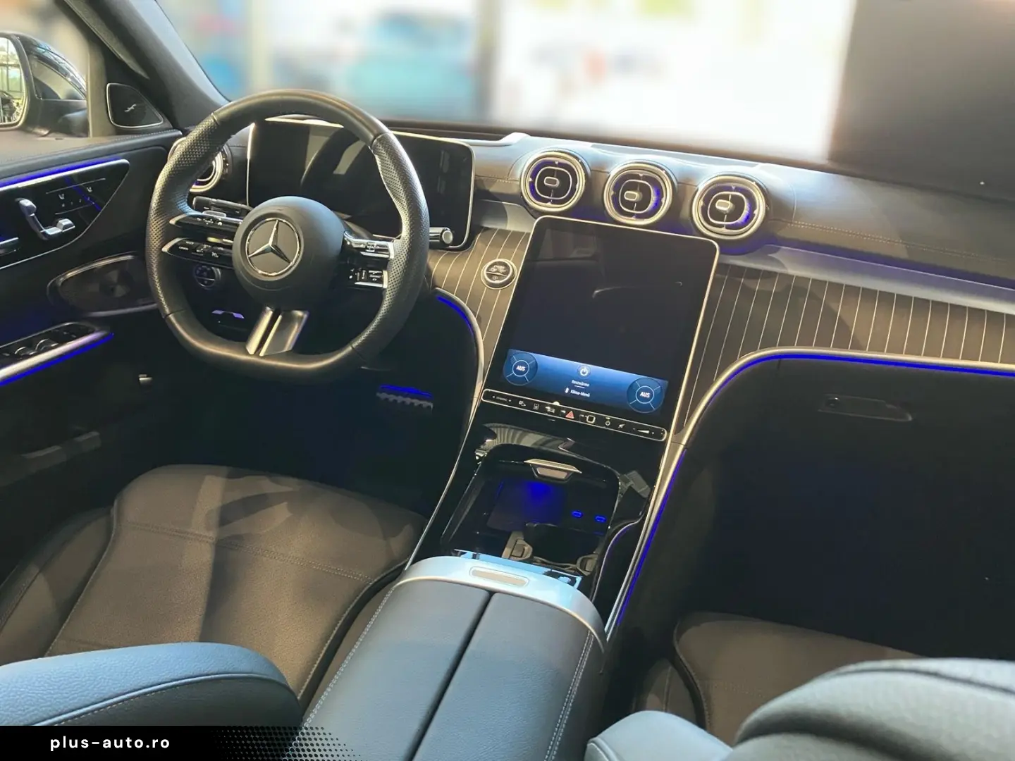 MERCEDES-BENZ C 300 4M AMG Night Pano Distr Memory Sitzklima