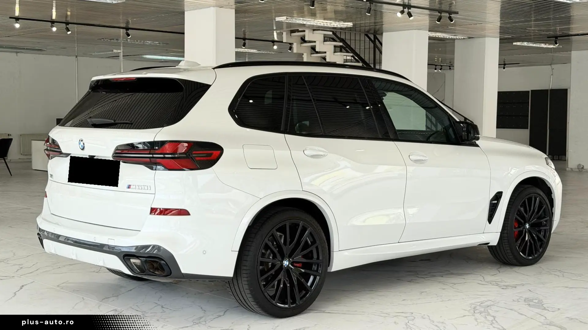BMW X5 M60i xDrive   V8 • M SPORT PRO